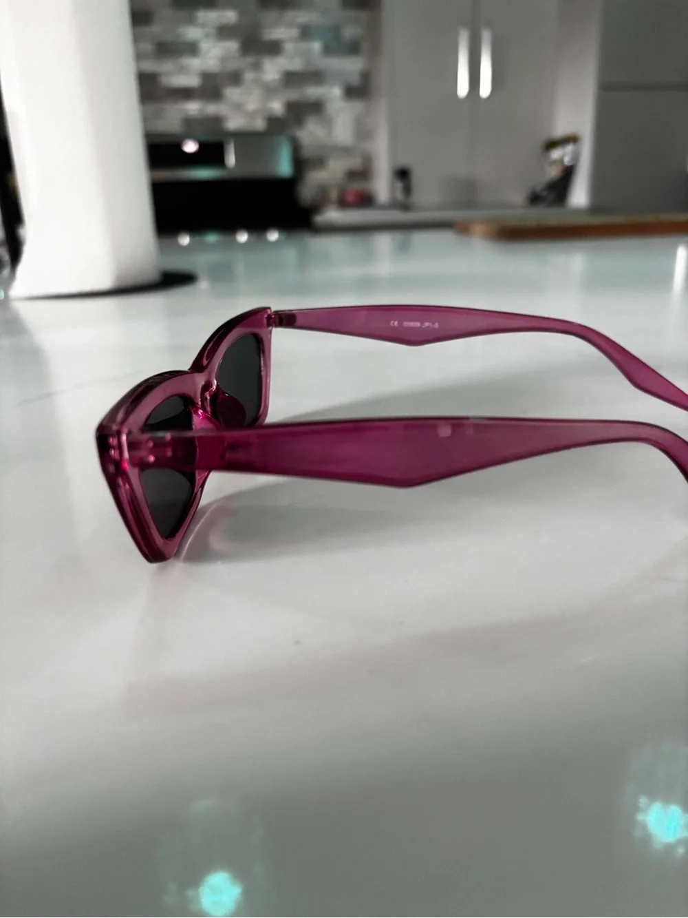 Retro Cat Eye Pink Sunglasses with Black Lenses